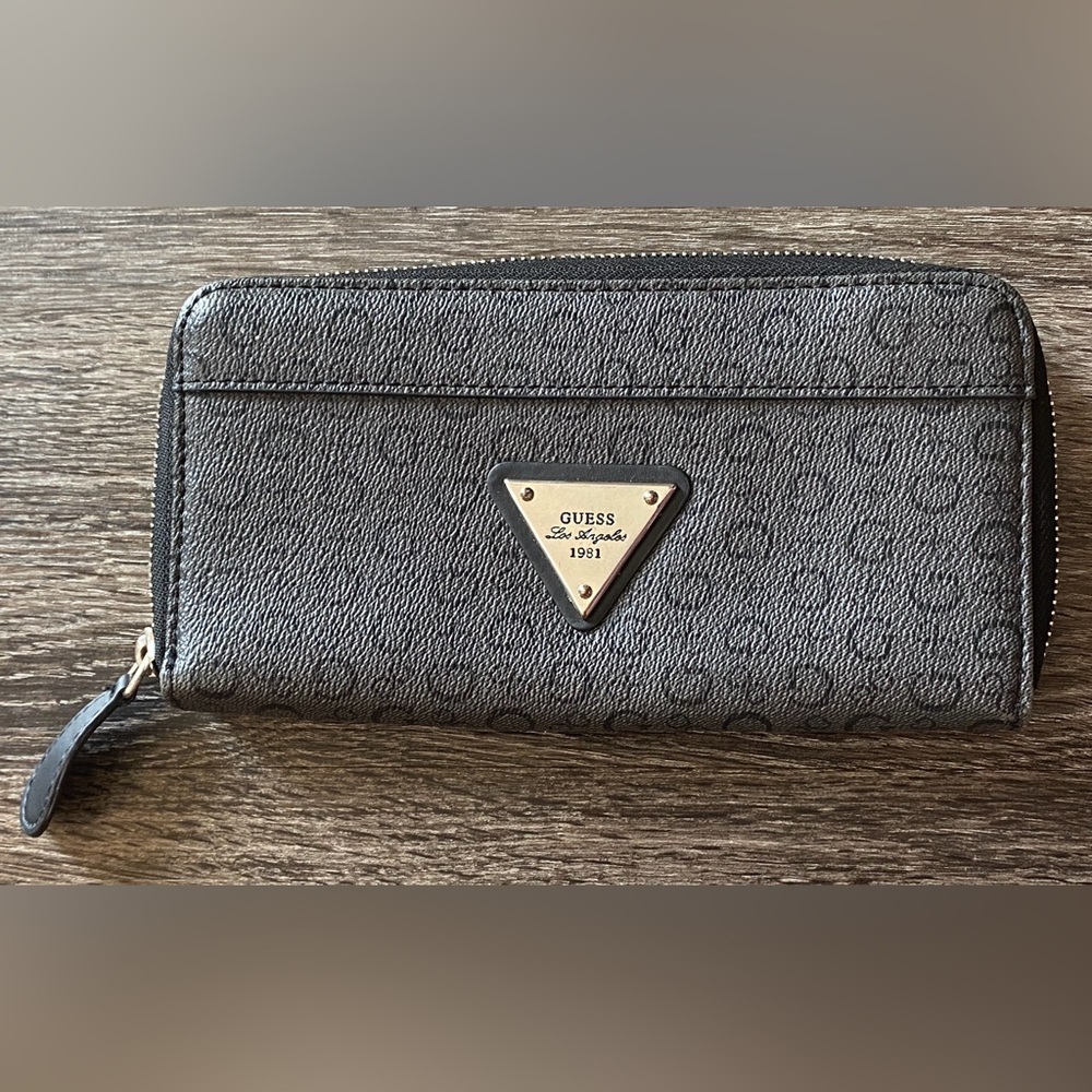 Guess Black Leather Logo Wallet